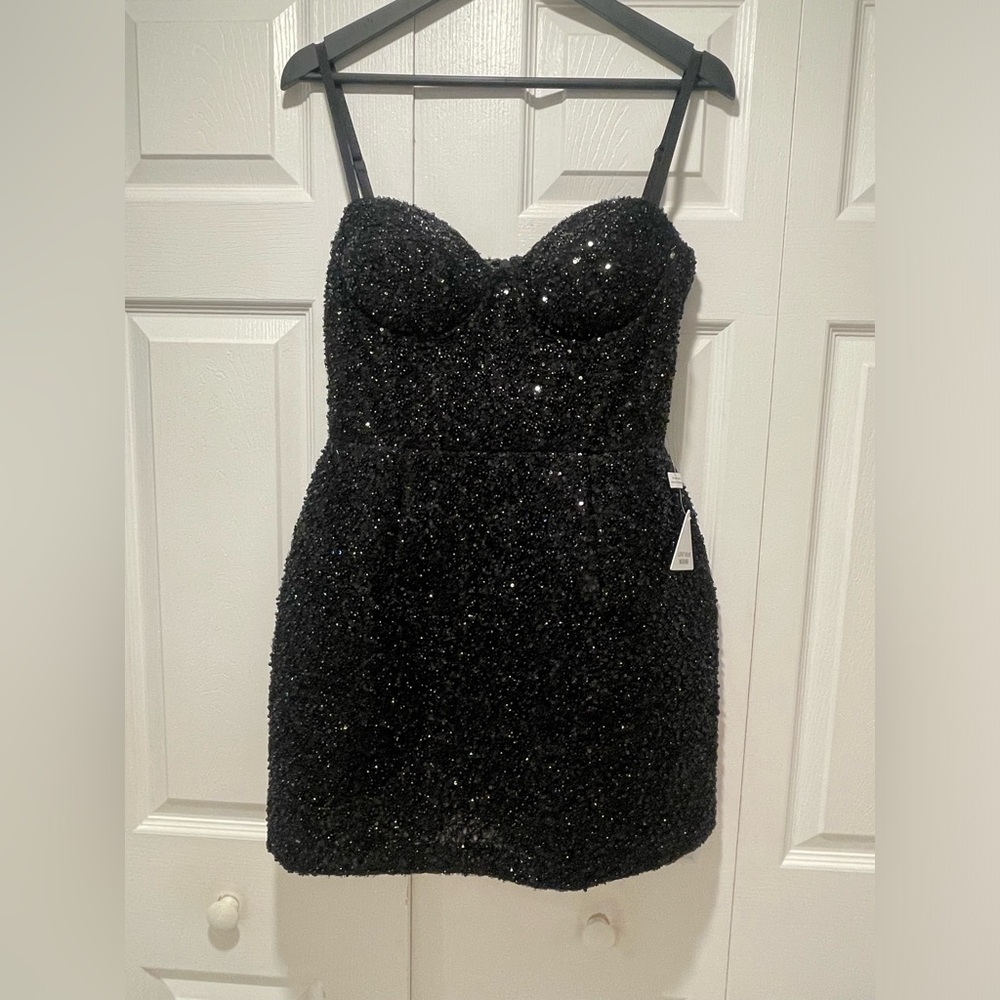 Nadine Merabi Tara Black Dress NWT - size S/M - Picture 8 of 15